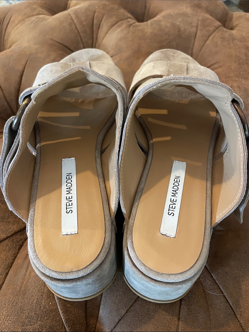 Steve Madden Taupe Suede Studded Platform Slide Mules - Picture 4 of 7